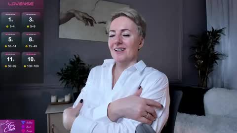 Snapshot of nika_smit chatting on 22, 2, 2025 Nika online show from 22, 2, 2025