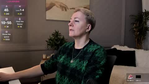 Snapshot of nika_smit chatting on 2, 3, 2025 Nika online show from 2, 3, 2025