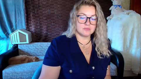 Nika online show from 15, 9, 2025