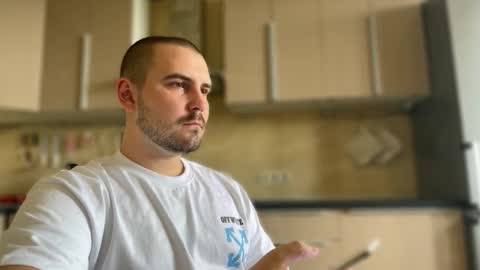 Snapshot of nikbusiness chatting on 12, 9, 2025 Nick online show from 12, 9, 2025