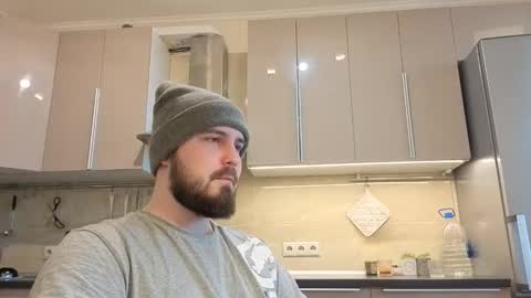 Snapshot of nikbusiness chatting on 14, 12, 2025 Nick online show from 14, 12, 2025