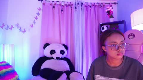 Snapshot of nikerly_hot chatting on 14, 5, 2026 NIKERLY online show from 14, 5, 2026