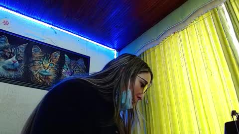 Snapshot of niki_1998 chatting on 25, 1, 2025 Natalia online show from 25, 1, 2025