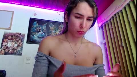 Snapshot of niki_1998 chatting on 24, 2, 2025 Natalia online show from 24, 2, 2025