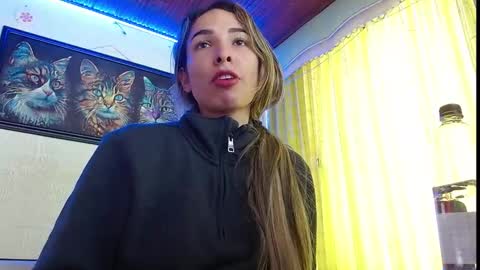 Snapshot of niki_1998 chatting on 5, 3, 2025 Natalia online show from 5, 3, 2025
