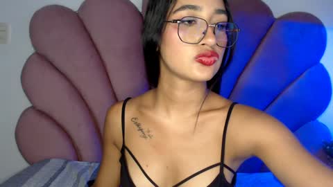 Snapshot of nikibrice chatting on 7, 2, 2025 online show from 7, 2, 2025