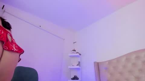 Niikii online show from 24, 2, 2025