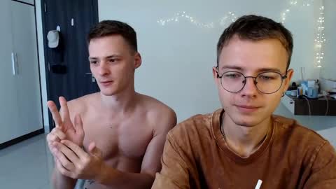 nikikerry_cum_ online show from 23, 5, 2026