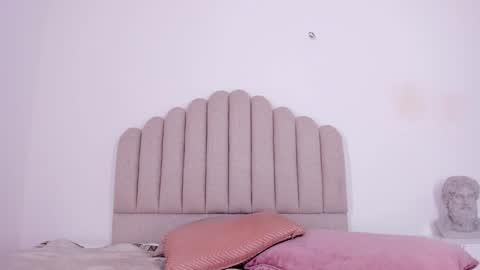 NIkki Angel online show from 28, 1, 2025