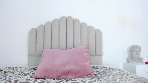 NIkki Angel online show from 31, 1, 2025