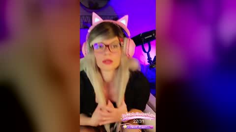 Snapshot of nikki_goldberg chatting on 23, 4, 2026 Kitty Chatte online show from 23, 4, 2026