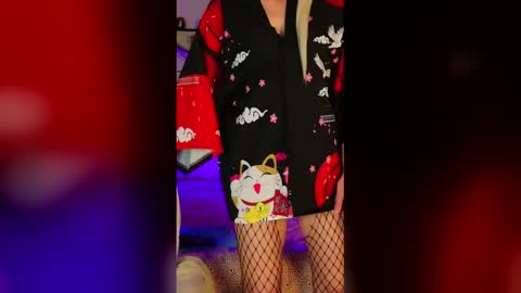 Snapshot of nikki_goldberg chatting on 10, 5, 2026 Kitty Chatte online show from 10, 5, 2026