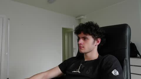 nikki online show from 11, 4, 2026