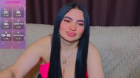 Nikki Kardashian online show from 8, 3, 2025