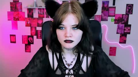 nikki_kiss_ online show from 21, 5, 2026