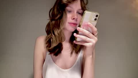 Snapshot of nikki_mi chatting on 22, 12, 2024 Nikki online show from 22, 12, 2024