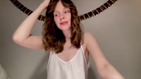 Snapshot of nikki_mi chatting on 25, 12, 2024 Nikki online show from 25, 12, 2024