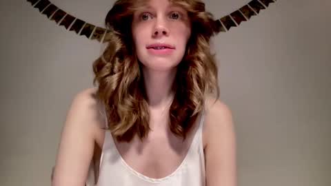 Snapshot of nikki_mi chatting on 26, 12, 2024 Nikki online show from 26, 12, 2024