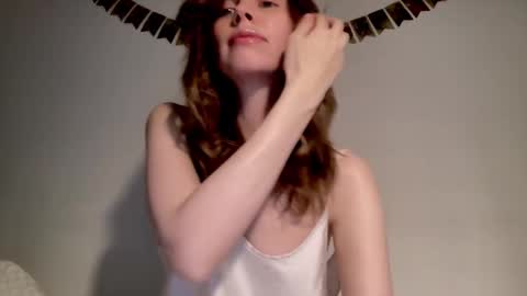 Snapshot of nikki_mi chatting on 1, 2, 2025 Nikki online show from 1, 2, 2025