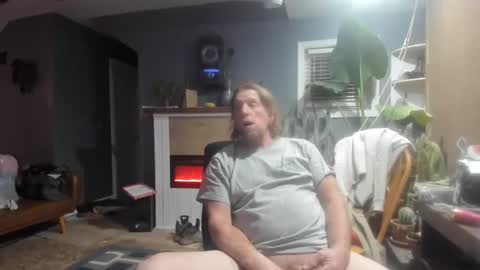 Snapshot of nikkiandtony chatting on 15, 2, 2025 nikkiandtony online show from 15, 2, 2025