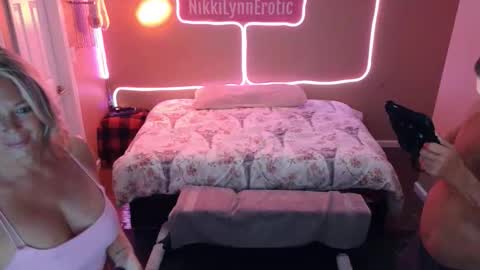 NikkiLynnErotic online show from 29, 11, 2025