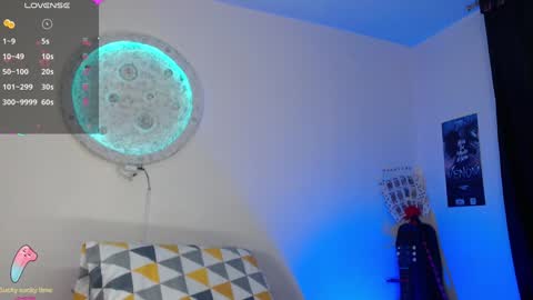 Nikky online show from 12, 1, 2025