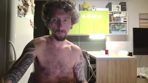 niknik39 online show from 2, 11, 2025