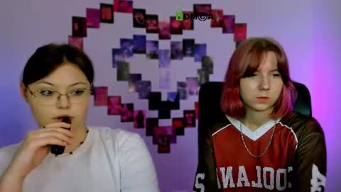 Snapshot of nikol_kitt chatting on 10, 6, 2026 Little Niko Help me reach my goals online show from 10, 6, 2026