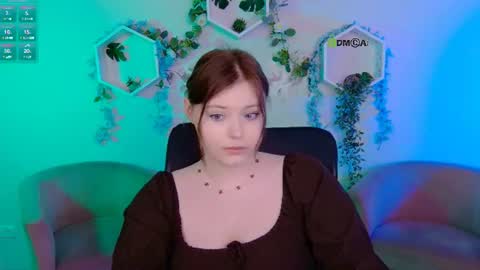 Snapshot of nikol_kitt chatting on 22, 6, 2026 Little Niko Help me reach my goals online show from 22, 6, 2026