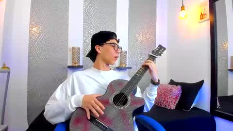    online show from 20, 2, 2025