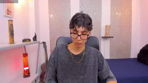    online show from 1, 10, 2025