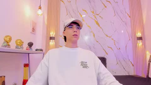    online show from 25, 3, 2026