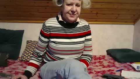 Nikole1 online show from 4, 2, 2025