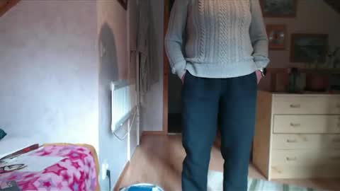Snapshot of nikole111 chatting on 4, 3, 2026 Nikole1 online show from 4, 3, 2026