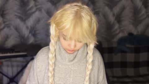 Snapshot of nikoli_naw chatting on 5, 5, 2026 nikoli_naw online show from 5, 5, 2026