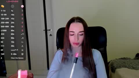      online show from 21, 12, 2025