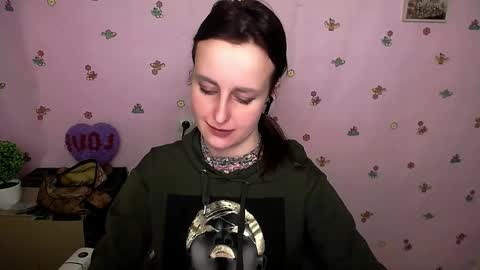 Nikolleta online show from 4, 2, 2026