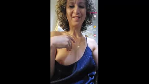 Snapshot of nikpassion123 chatting on 31, 1, 2025 nikol online show from 31, 1, 2025