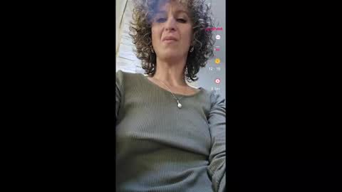 Snapshot of nikpassion123 chatting on 17, 2, 2025 nikol online show from 17, 2, 2025