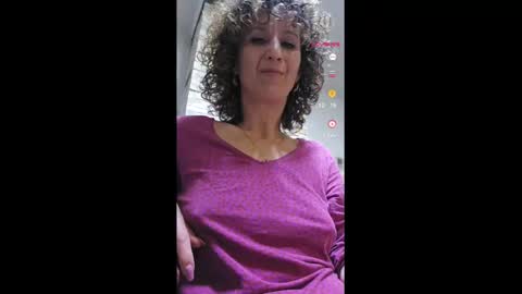 Snapshot of nikpassion123 chatting on 25, 2, 2025 nikol online show from 25, 2, 2025