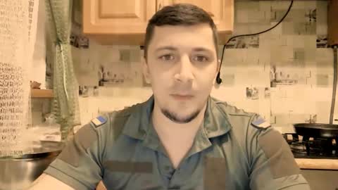 Snapshot of nikqredhot chatting on 15, 2, 2026 NikQRedhot online show from 15, 2, 2026