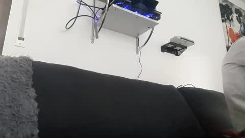 Snapshot of niksdick2121 chatting on 17, 11, 2025 niksdick2121 online show from 17, 11, 2025