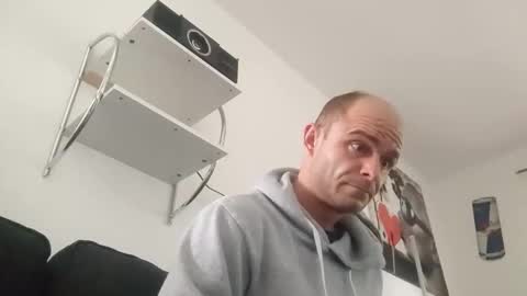 Snapshot of niksdick2121 chatting on 28, 11, 2025 niksdick2121 online show from 28, 11, 2025