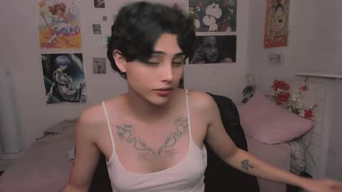 Snapshot of nikylaine chatting on 26, 11, 2025 Nikylaine online show from 26, 11, 2025