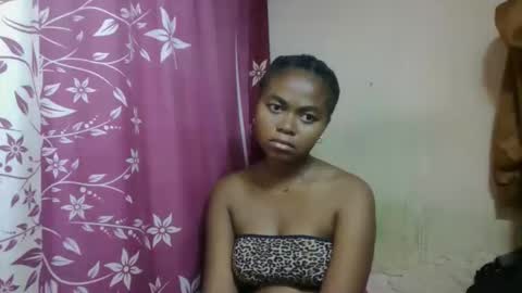 nilah online show from 25, 3, 2026