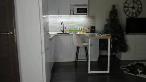 Bella online show from 11, 1, 2026