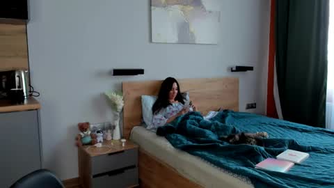Bella online show from 18, 5, 2026