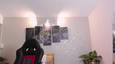 Nils online show from 9, 9, 2025