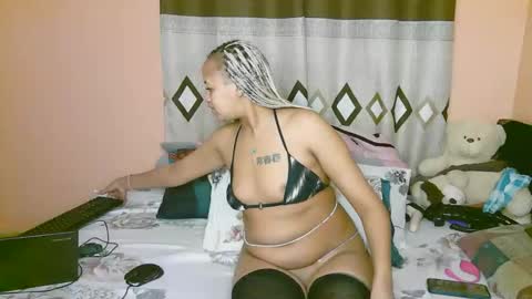 nimo_blue online show from 20, 11, 2025