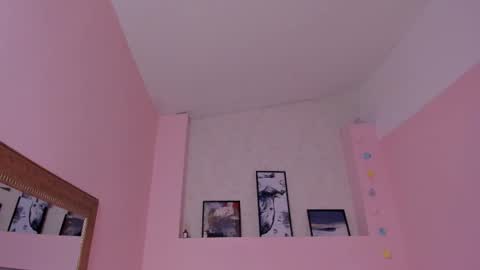 Snapshot of nina_agdal chatting on 12, 3, 2025 NINA online show from 12, 3, 2025